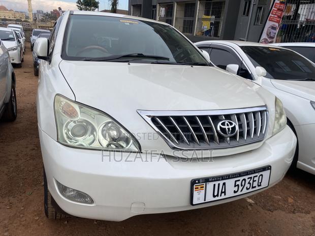 Toyota Harrier 2008 White