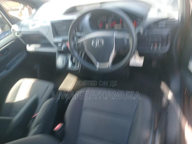Toyota Noah 2014 Matt Black