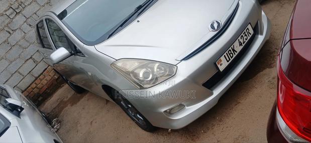Toyota Wish 2007 Silver