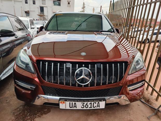 Mercedes-Benz M Class 2014 Brown