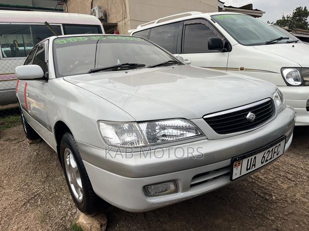 Toyota Premio 1.8 AWD 2001 Silver