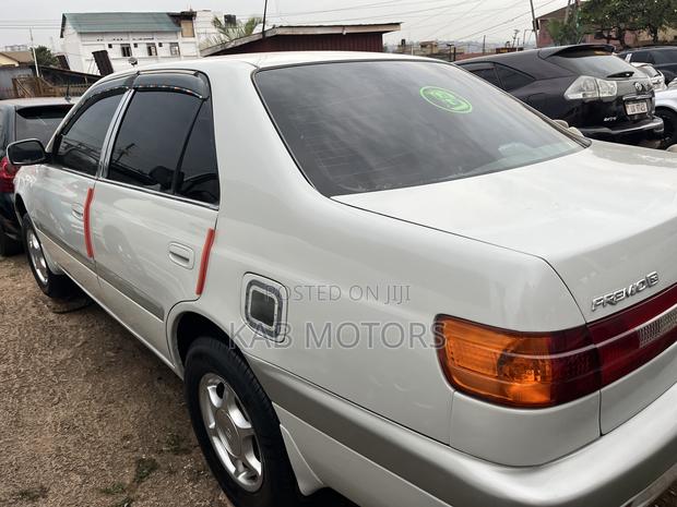 Toyota Premio 1.8 AWD 2001 Silver