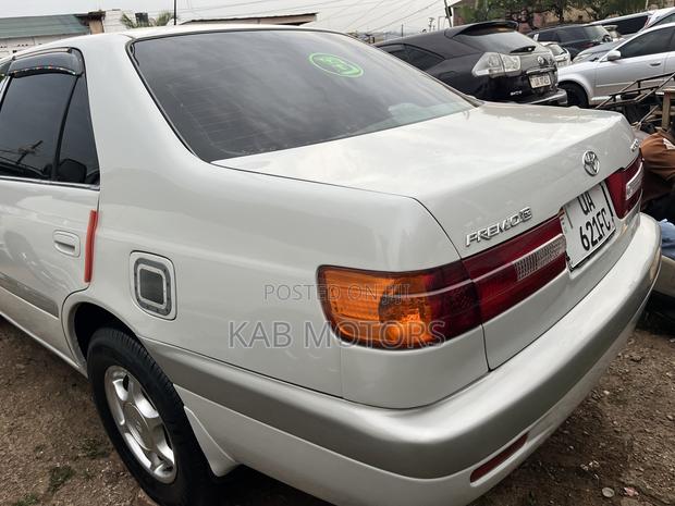 Toyota Premio 1.8 AWD 2001 Silver