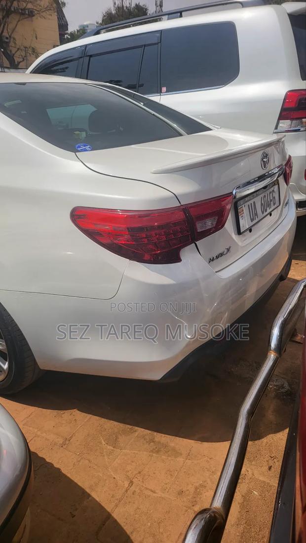 Toyota Mark X 2013 Pearl