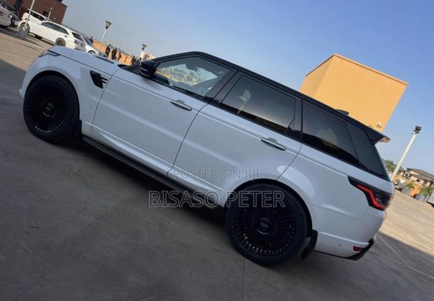 Land Rover Range Rover Sport 2018 White