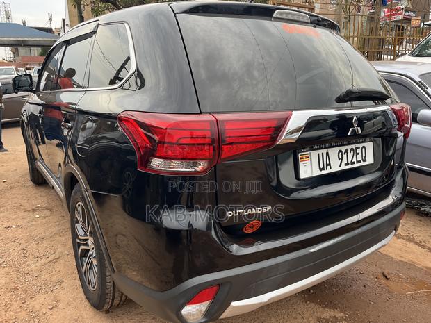 Mitsubishi Outlander Sport 2017 Black