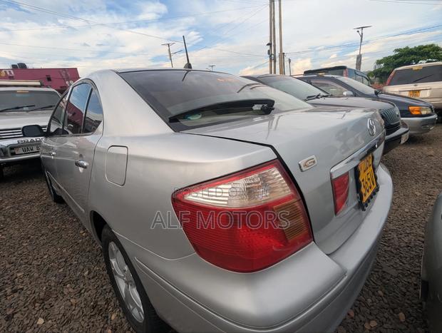 Toyota Premio 2004 Silver