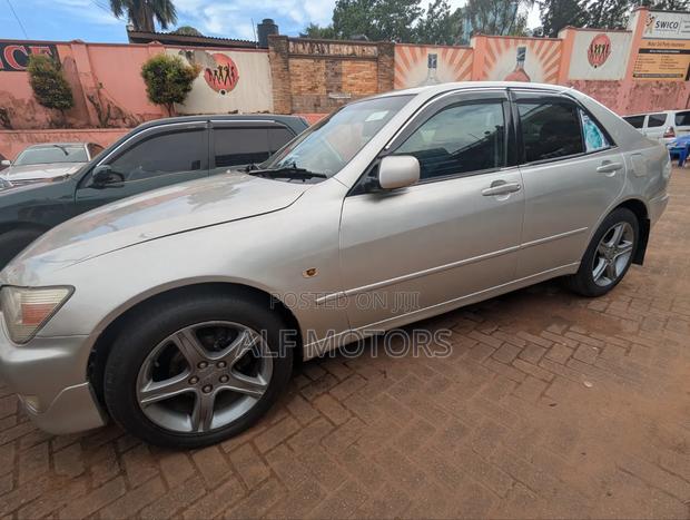 Toyota Altezza 2006 Silver