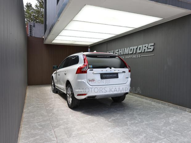 Volvo XC60 2016 White