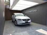 Volvo XC60 2017 White for sale