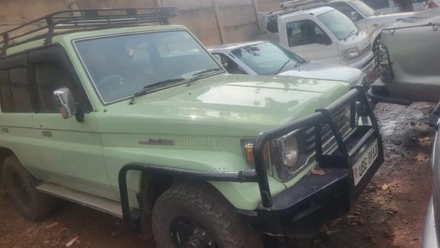 Toyota Land Cruiser 1991 Green