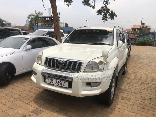 Toyota Land Cruiser Prado 2008 White