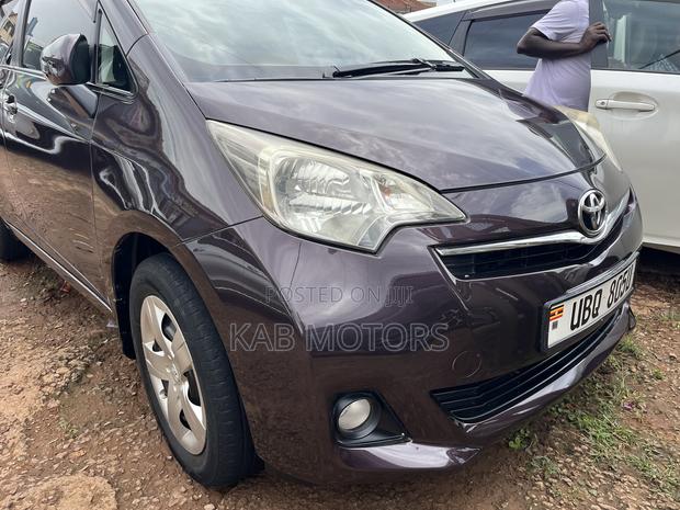 Toyota Ractis 1.5 AWD 2012