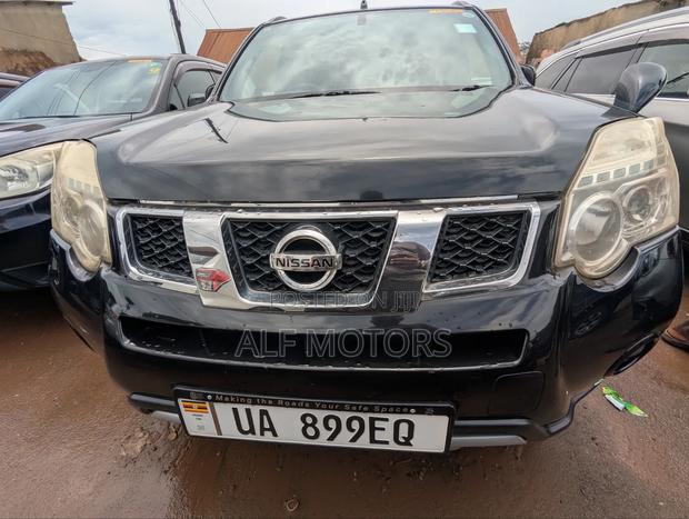 Nissan X-Trail 2011 Black