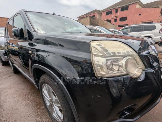 Nissan X-Trail 2011 Black