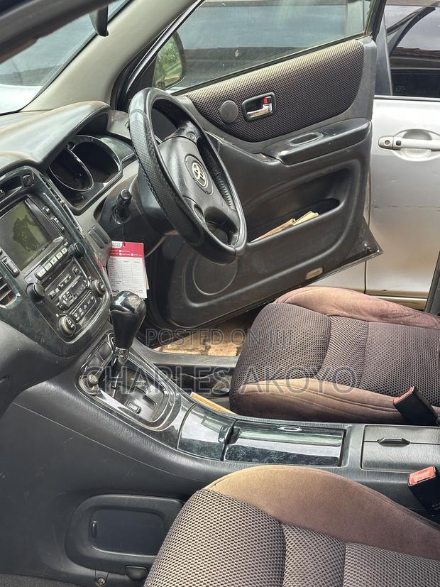 Toyota Kluger 2007 Black