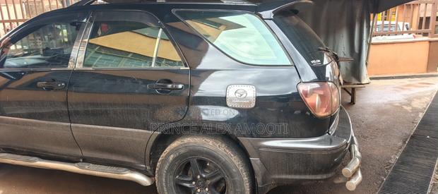 Toyota Harrier 1999 Black