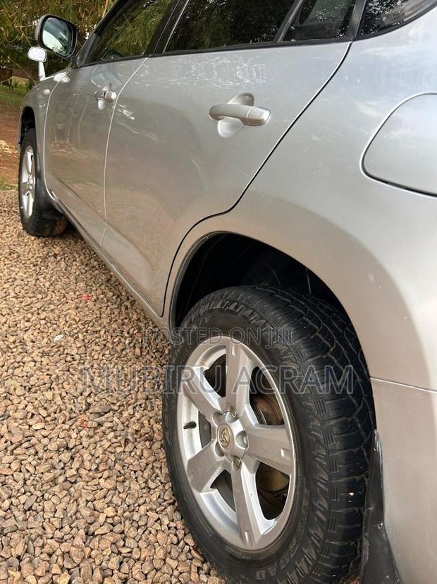 Toyota RAV4 2008 Silver
