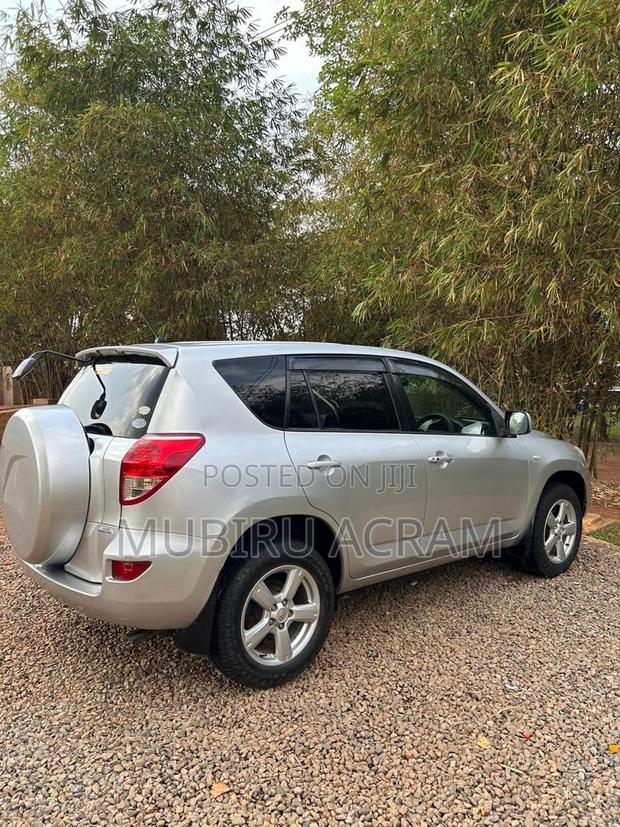 Toyota RAV4 2008 Silver