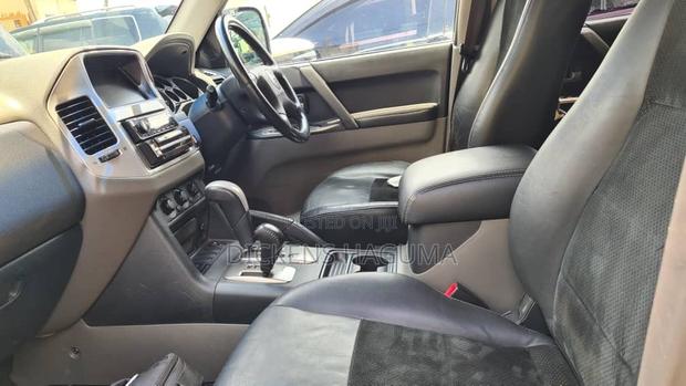 Mitsubishi Pajero 2007 White