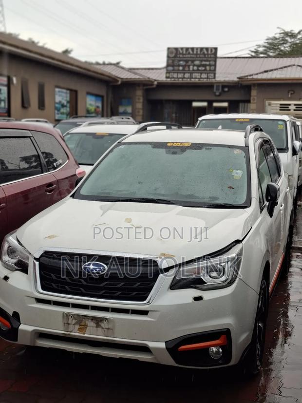 Subaru Forester 2017 White