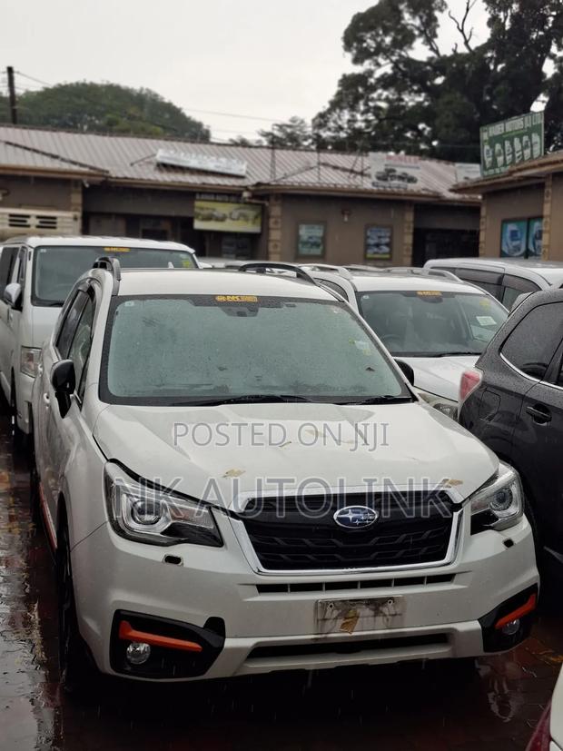 Subaru Forester 2017 White