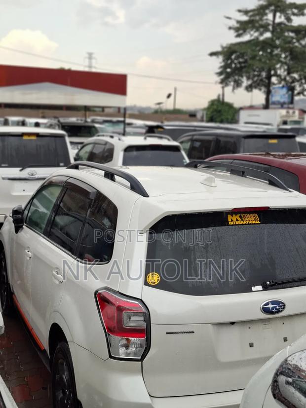 Subaru Forester 2017 White