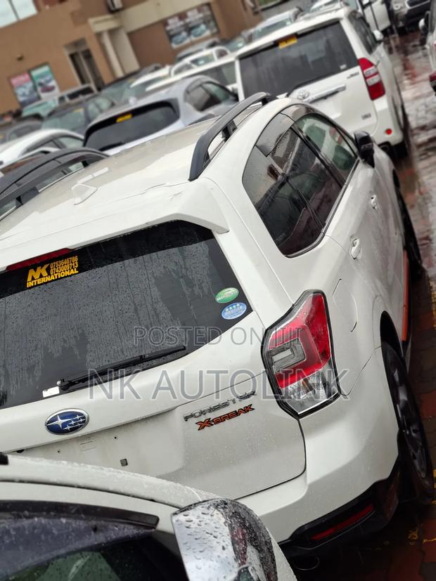 Subaru Forester 2017 White