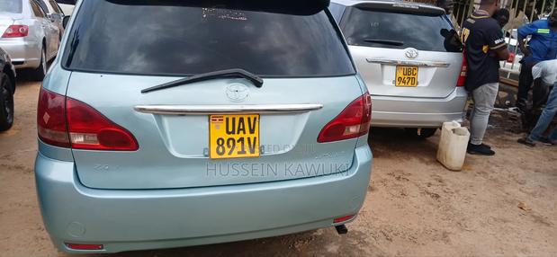 Toyota Picnic 2.0 FWD 2005 Blue