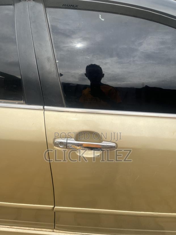 Toyota Allex 2004 Gold