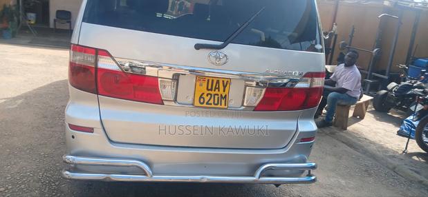 Toyota Alphard 2.4 Petrol AWD 2007 Silver
