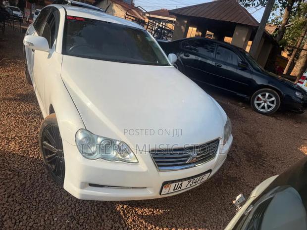 Toyota Mark X 2013 White
