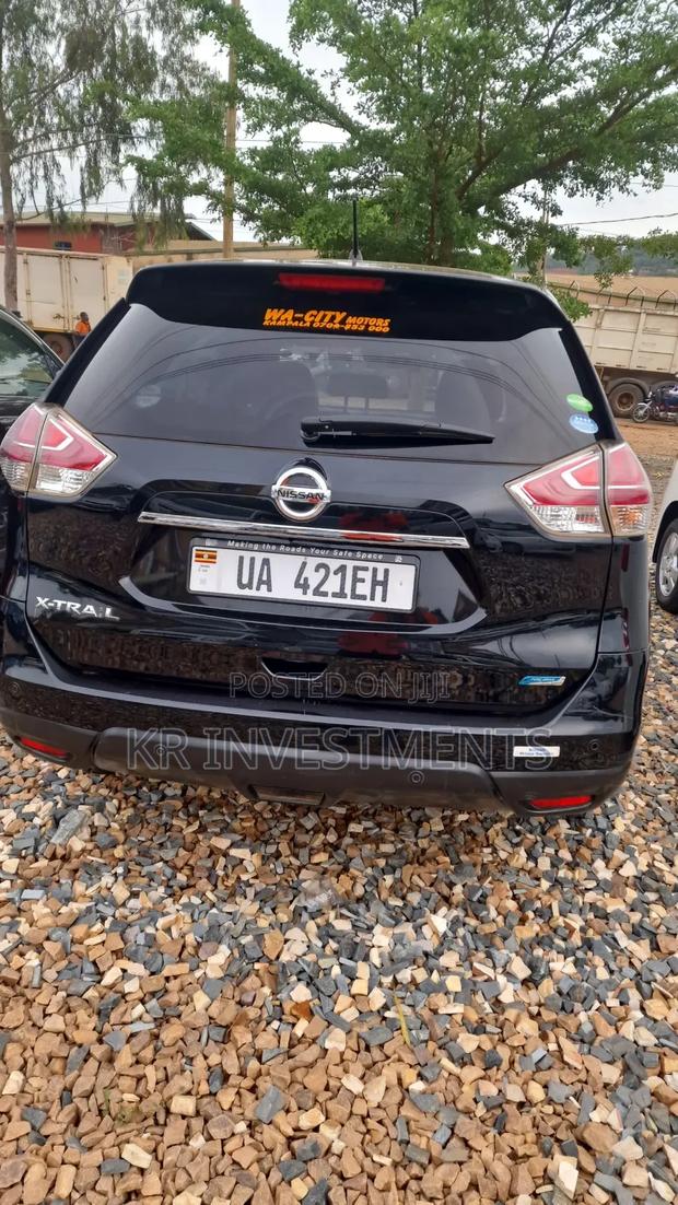 Nissan X-Trail 2.0 Petrol AWD 2015 Black