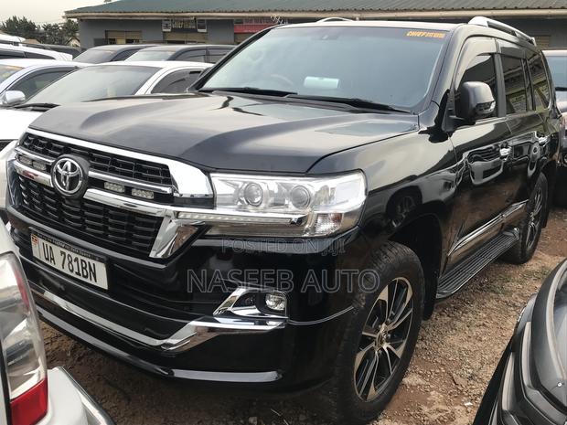 Toyota Land Cruiser Prado 2014 Black