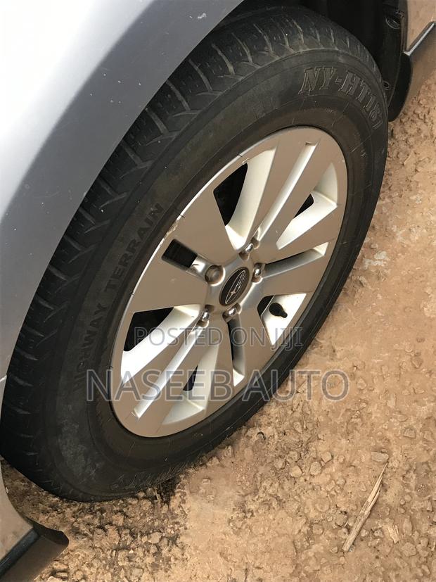 Subaru Outback 2016 Gray