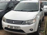 Mitsubishi Outlander 2010 White for sale