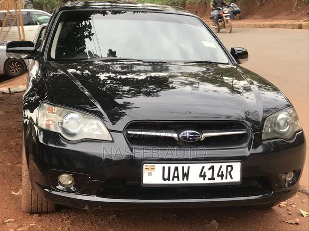 Subaru Legacy 2004 Black