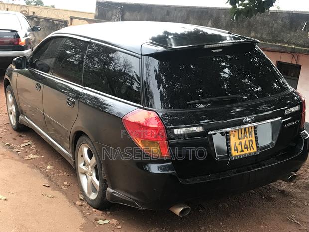 Subaru Legacy 2004 Black