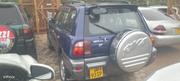Toyota RAV4 Automatic 2000 Blue for sale