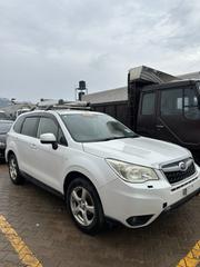 Subaru Forester 2013 White for sale