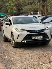 Toyota Harrier 2.0 2020 White for sale