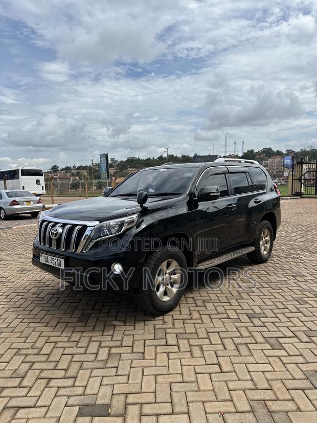 Toyota Land Cruiser Prado 2.7 i 2012 Black
