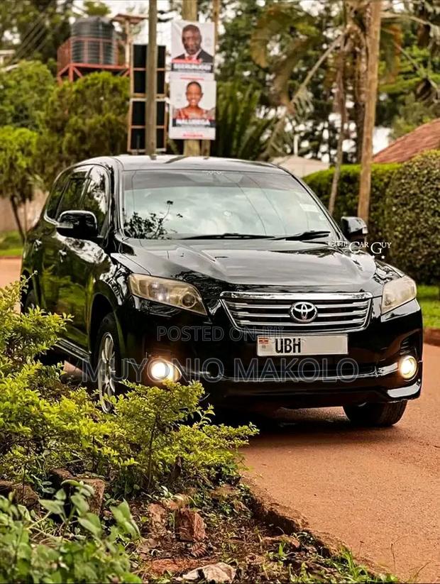 Toyota Vanguard 2008 Black
