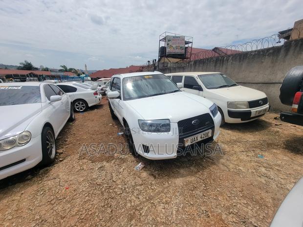 Subaru Forester 2005 White