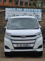 Toyota Noah 2.0 FWD (8 Seater) 2018 White for sale