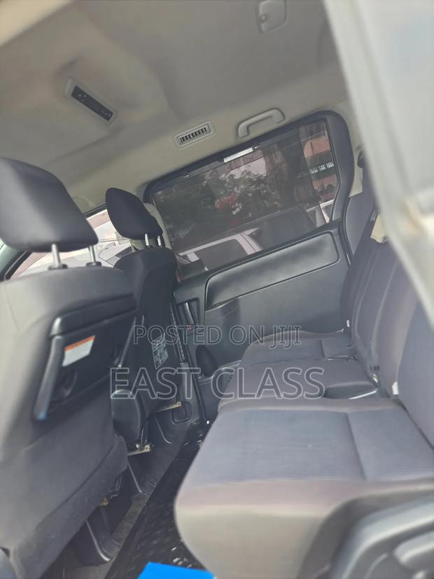 Toyota Noah 2.0 FWD (8 Seater) 2018 White