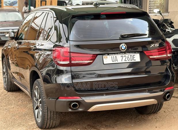 BMW X5 sDrive35i 4x2 (3.0L 6cyl 8A) 2017 Black