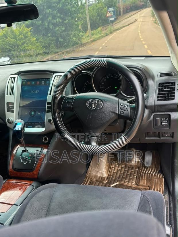 Toyota Harrier 2010 Silver