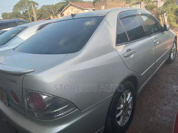Toyota Mark X 2.5 RWD 2010 Silver