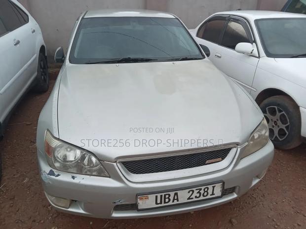 Toyota Altezza 2000 Silver